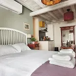 Muziqa Apartment