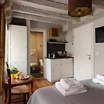 Muziqa Apartment *